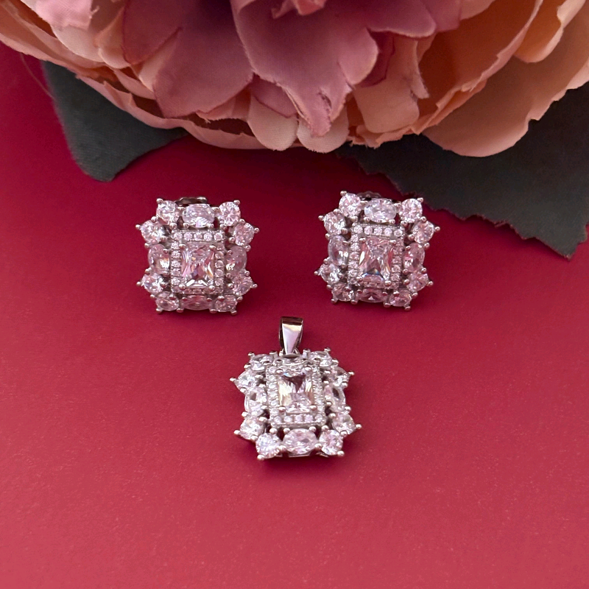 Square Halo Design CZ Pendant Set 